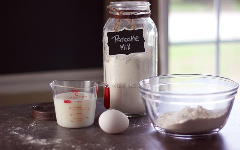How To Make Your Own Pancake Mix & Chuck The Deuces To That Boxed Stuff
