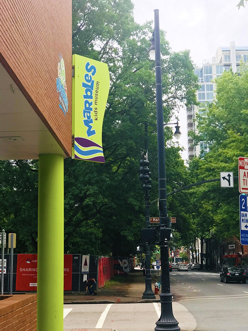 marbles museum corner sign