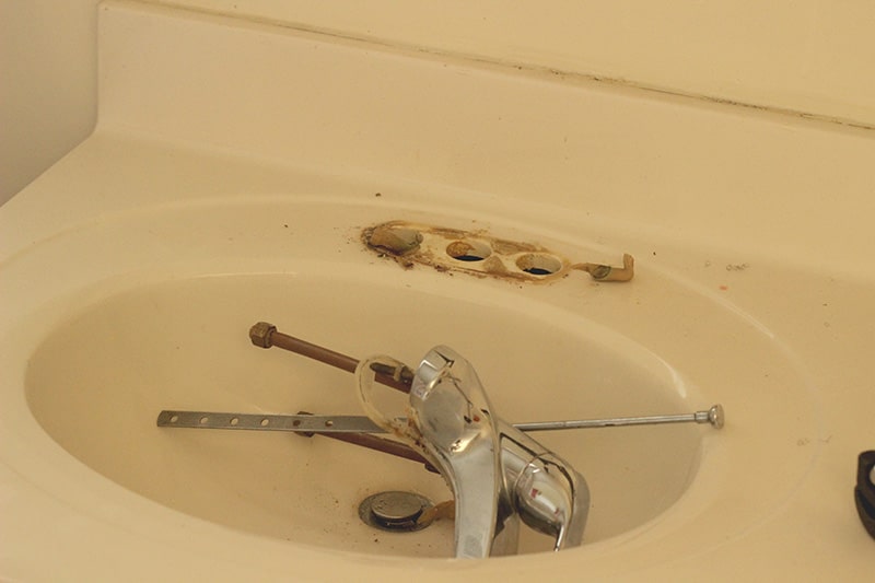remove hardware for marble sink update