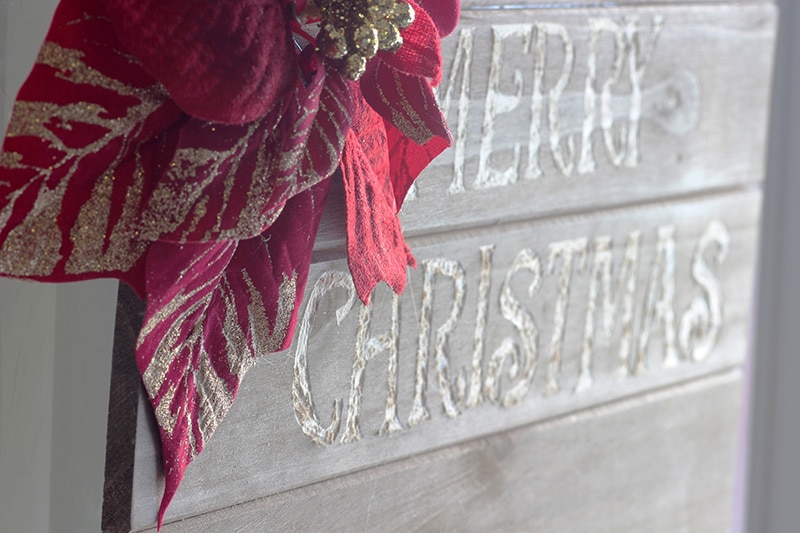 How To Make a Simple Wood Christmas Sign Using The Dremel Stylo+