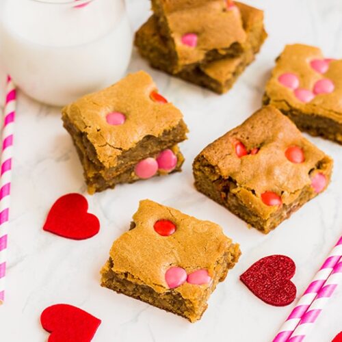 M&M valentines day blondies