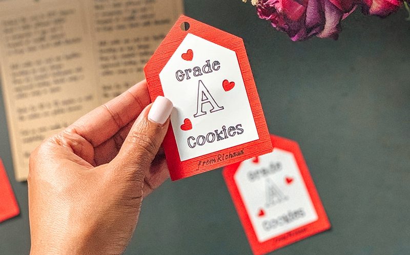 How To Make Valentine’s Day Hanging Cardboard Cookie Jar Tags Using the Cricut Explore Air 2