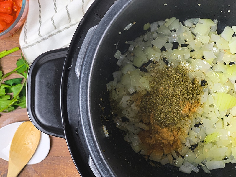 seasonings and onions in instant pot