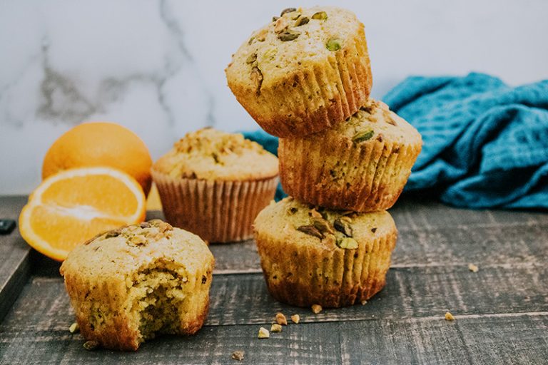 orange pistachio muffins