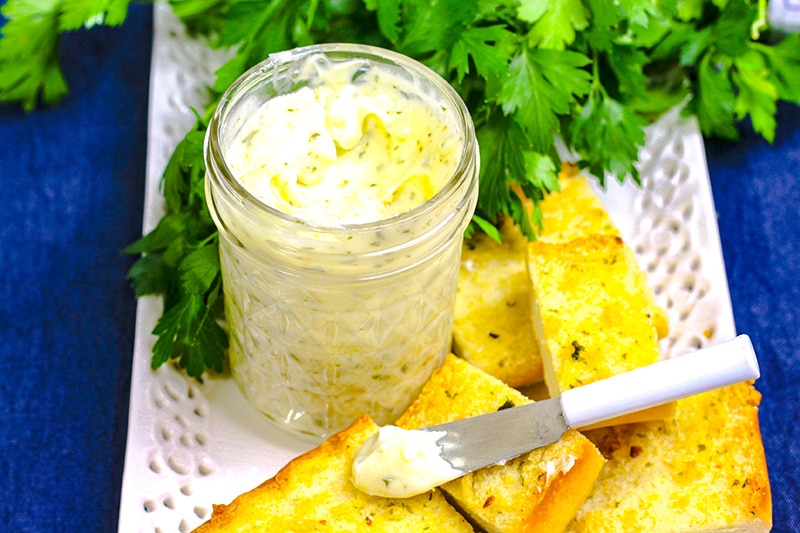 Quick & Easy Parmesan Garlic Butter Spread