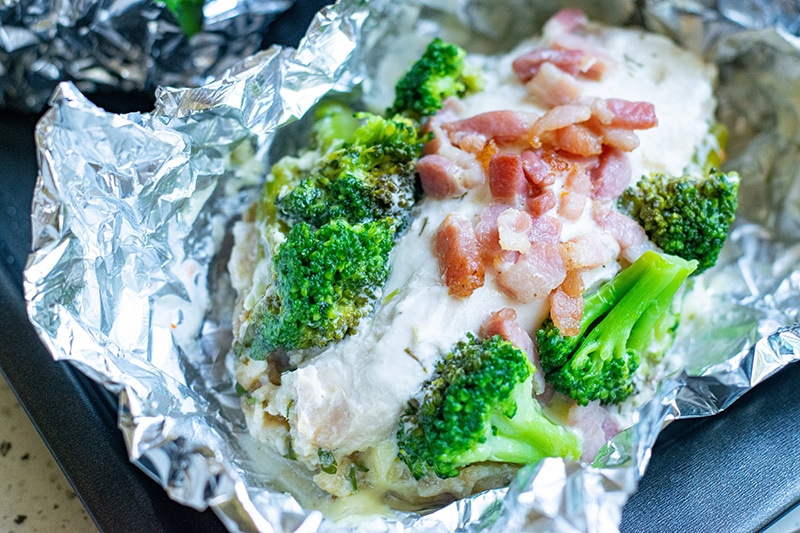 Chicken Broccoli Stuffing Foil Packs