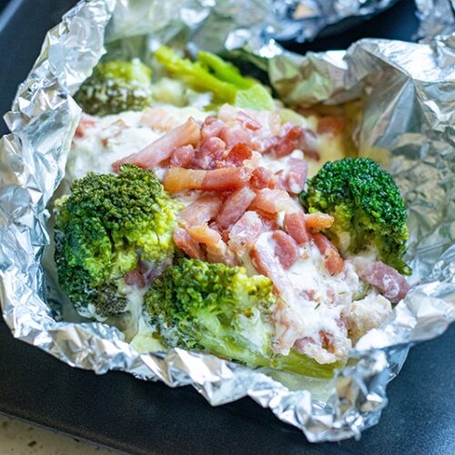 chicken broccoli stuffing foil packs