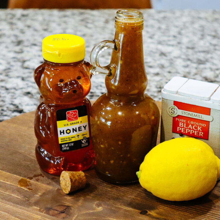 Creamy Honey Garlic Lemon Pepper Sauce
