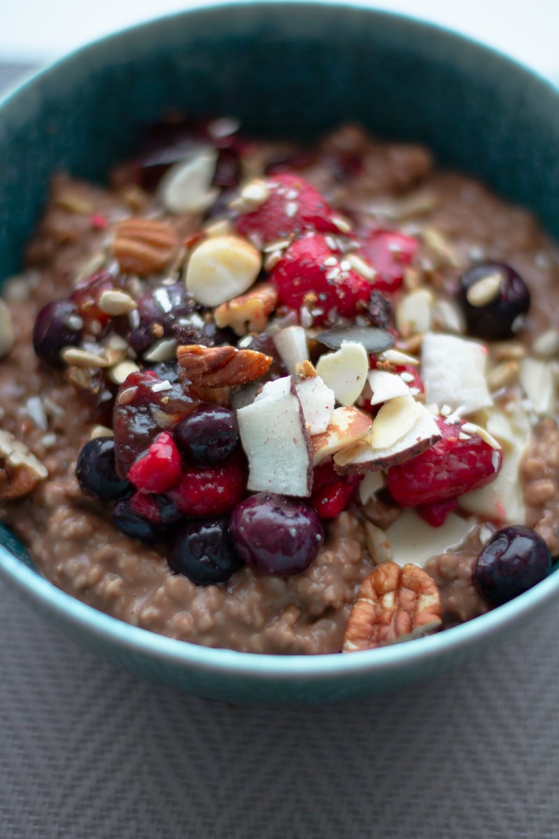 oatmeal with toppings