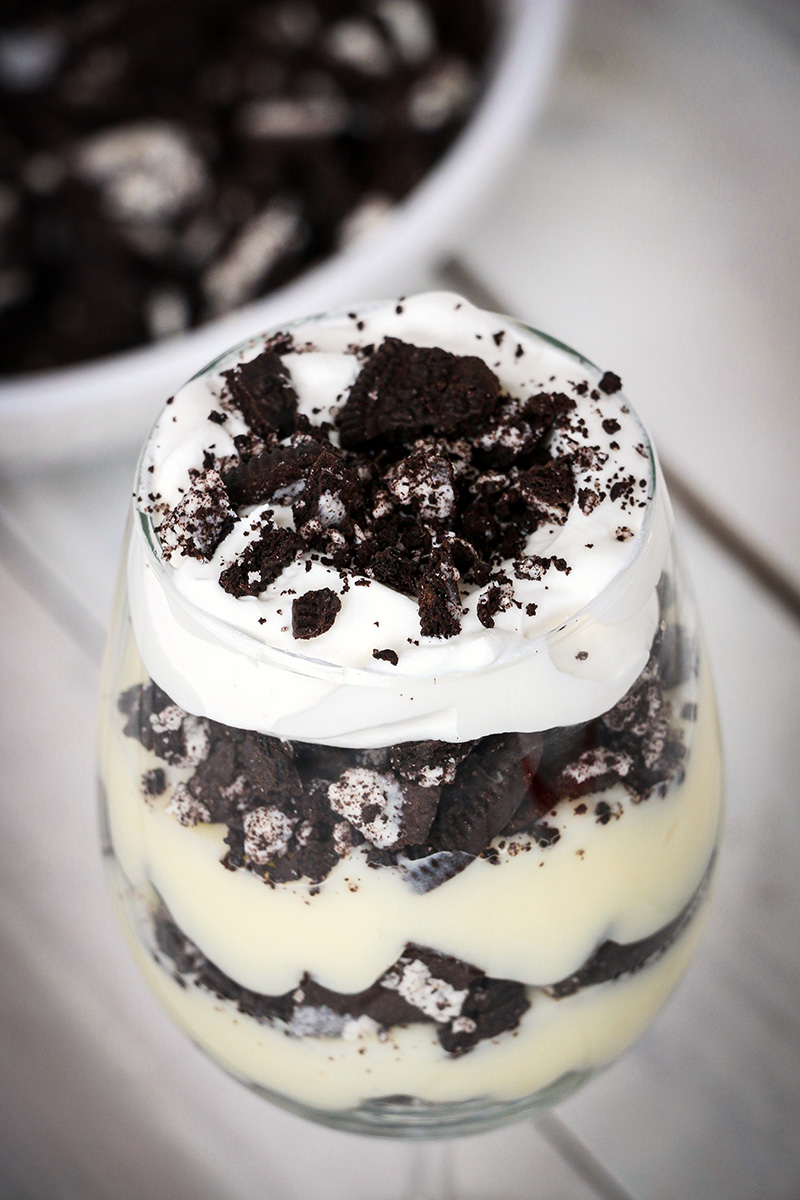 cookies and cream trifles