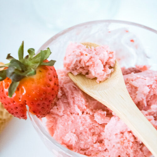vegan strawberry ice cream