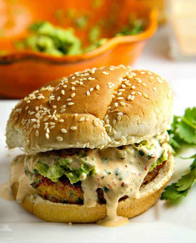 Avocado-Chicken-Burger | Kenya Rae