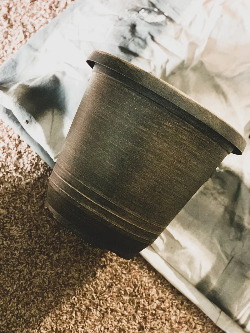 DIY basket weave planter 4 | Kenya Rae bronze planter pot