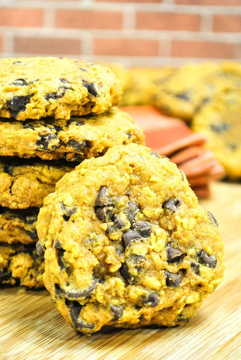 pumpkin oatmeal chocolate chip cookies